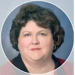 Headshot of Ginni Haynes